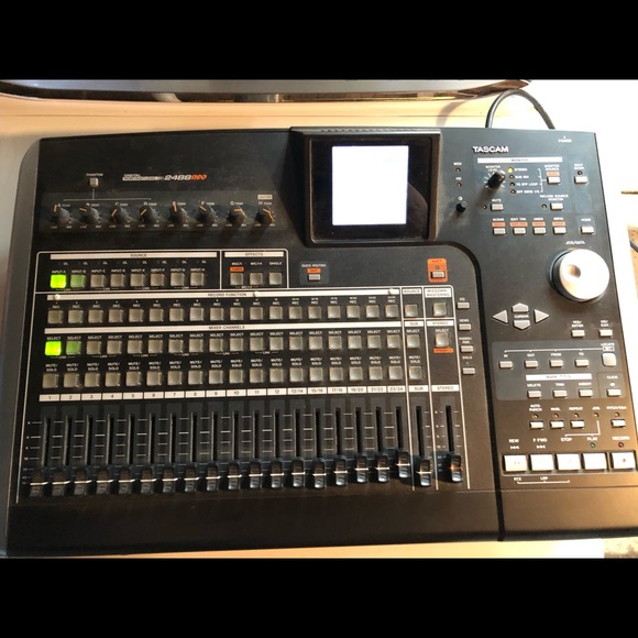 Tascam multi track recorder - Picture 2 of 6